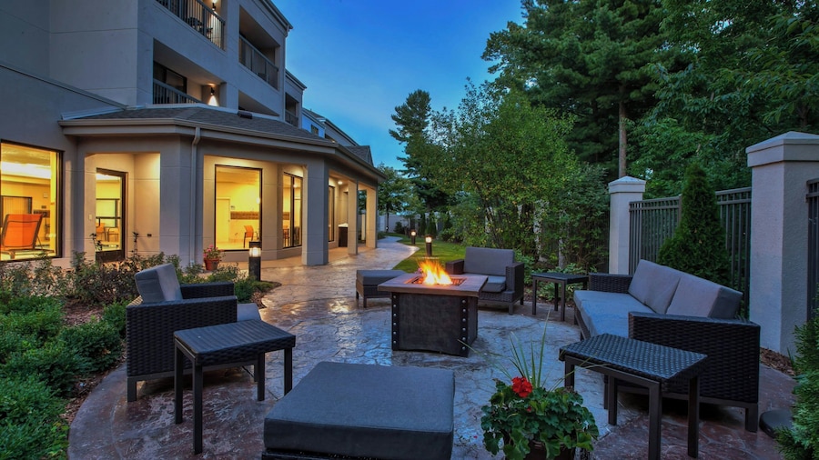 Courtyard by Marriott Traverse City