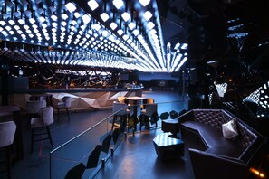Nightclub - Le Royal Meridien Chennai (Chennai)