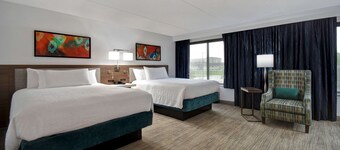 Hilton Garden Inn Detroit Metro Airport