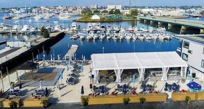 Seaport Resort & Marina