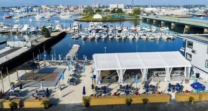 Seaport Resort & Marina