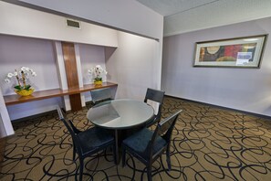 Deluxe Studio | Pillowtop beds, desk, laptop workspace, iron/ironing board