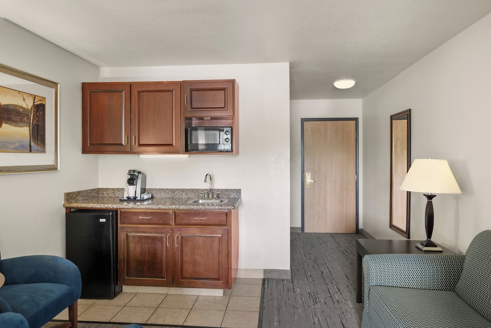 Holiday Inn Express & Suites New Buffalo, MI by null