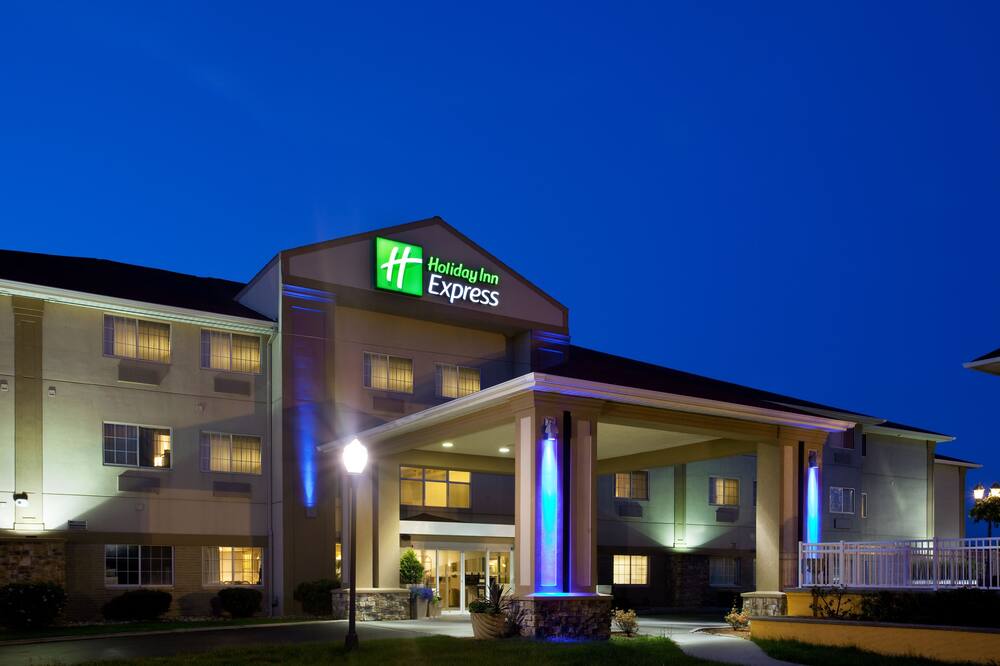 luxury hotels in Niles, Mi