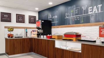 Free daily buffet breakfast