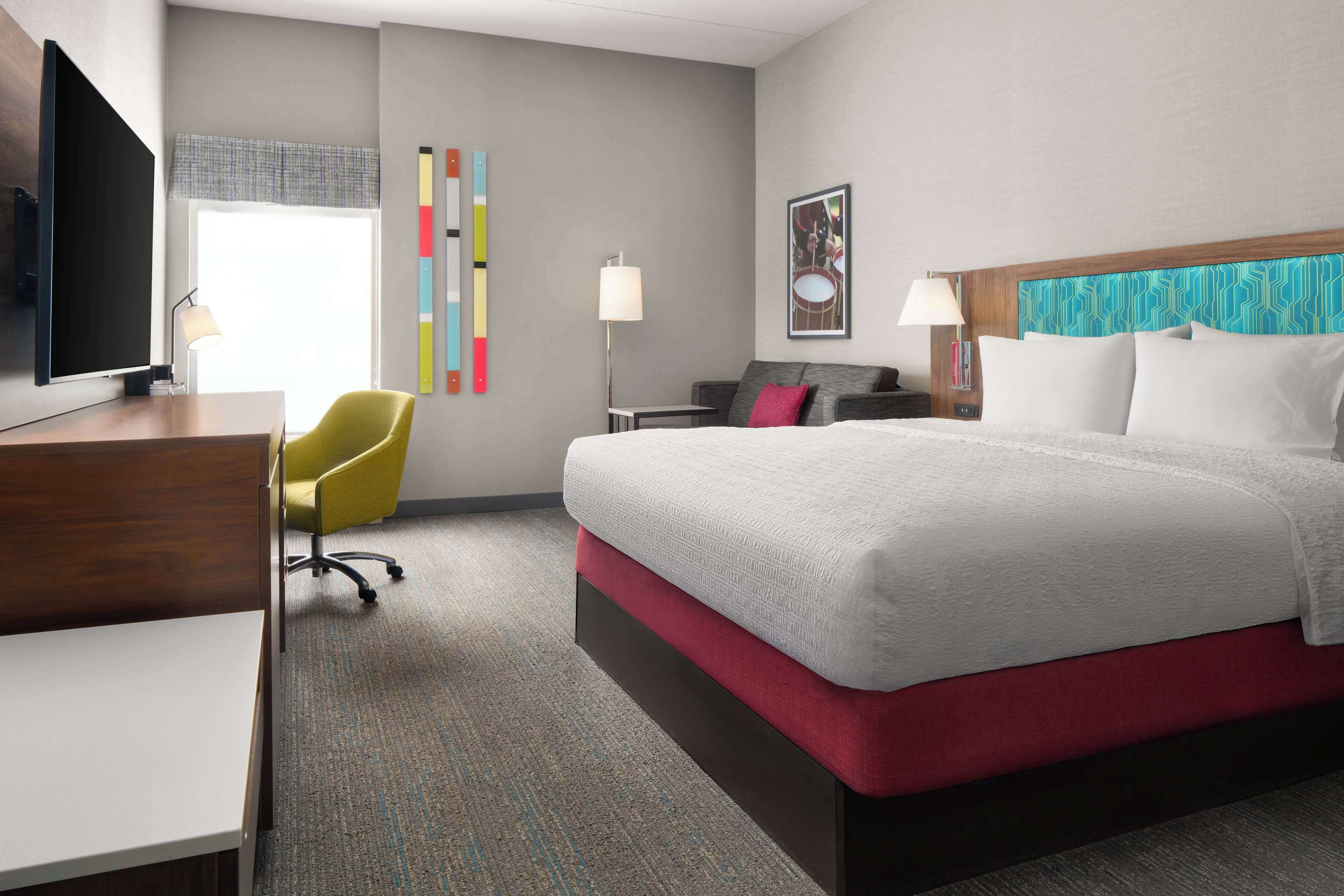 one king study sofabed non smoking | living area | lcd tv