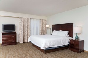 Suíte estúdio, 1 cama King e sofá-cama | Roupas de cama premium, cofres nos quartos, escrivaninha