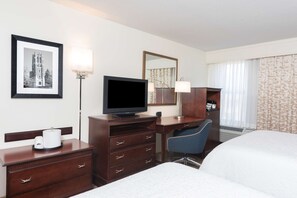 Room, 2 Queen Beds, Refrigerator