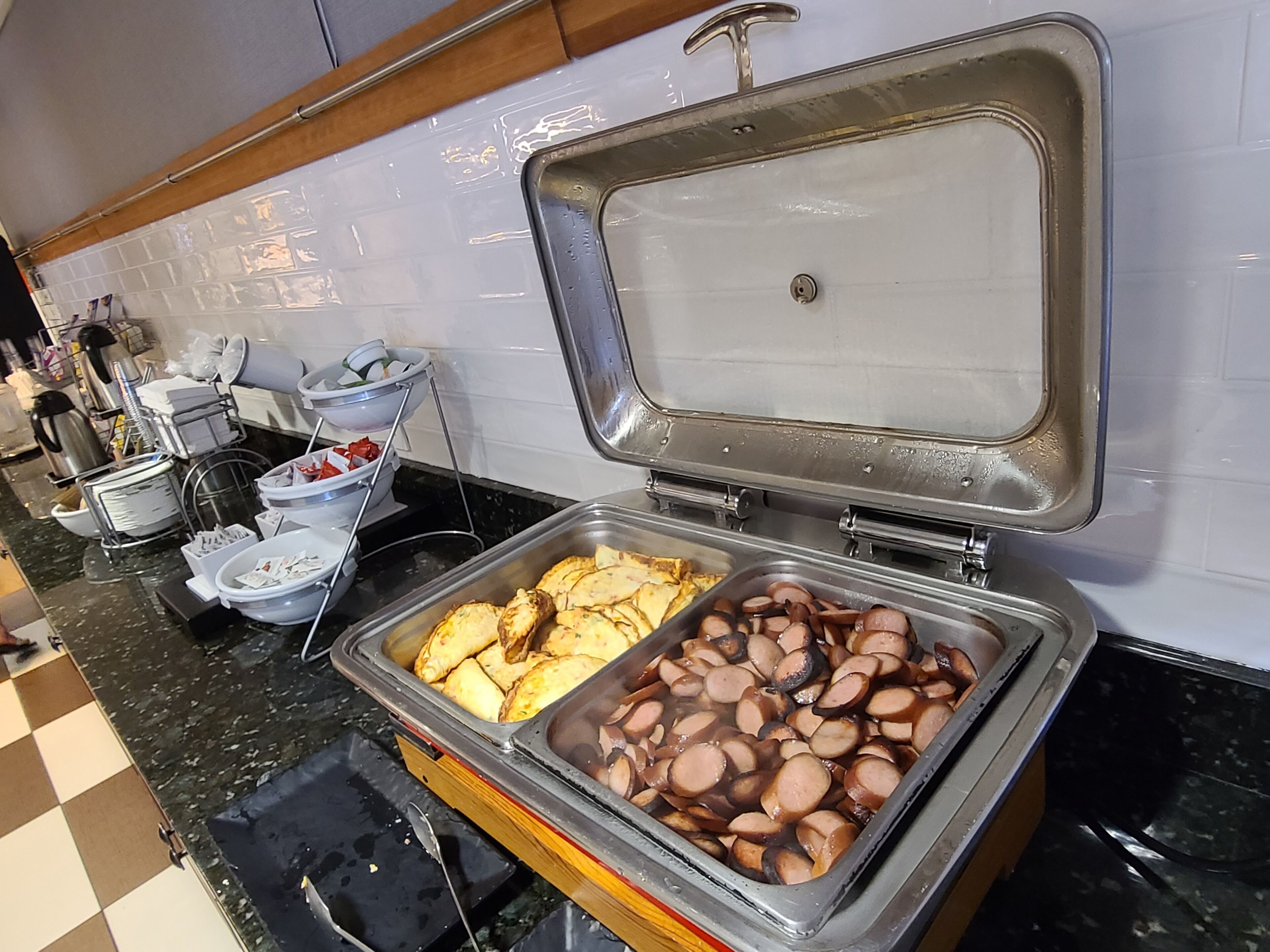 free daily on-the-go breakfast