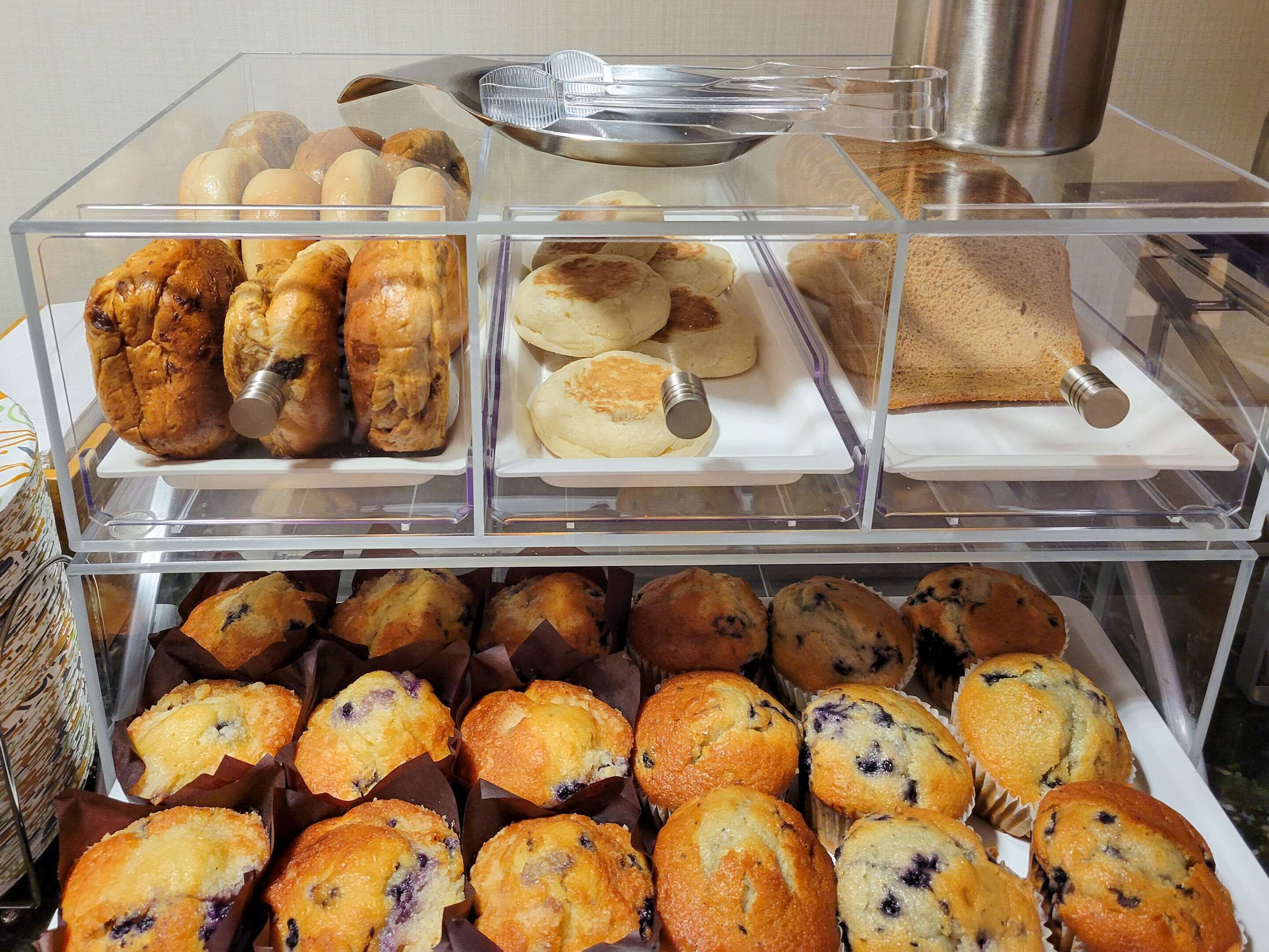 free daily on-the-go breakfast