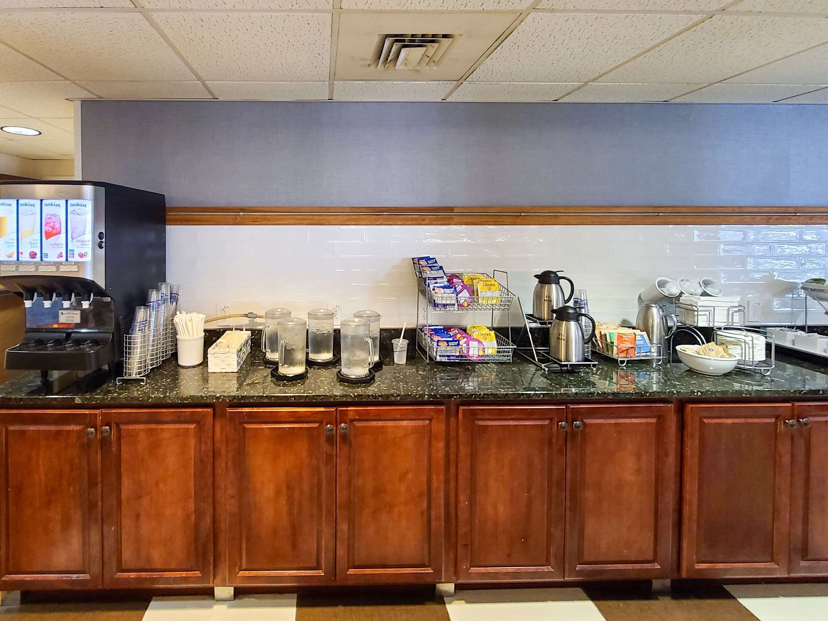 free daily on-the-go breakfast