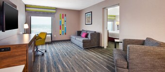 แฮมป์ตันอินน์ คอลเลจพาร์ค