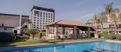 Standard Room, 2 Double Beds | Terrace/patio