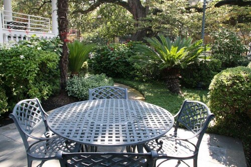 The Queen Anne Hotel