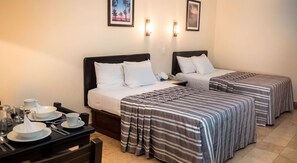 1 bedroom, desk, free WiFi, bed sheets