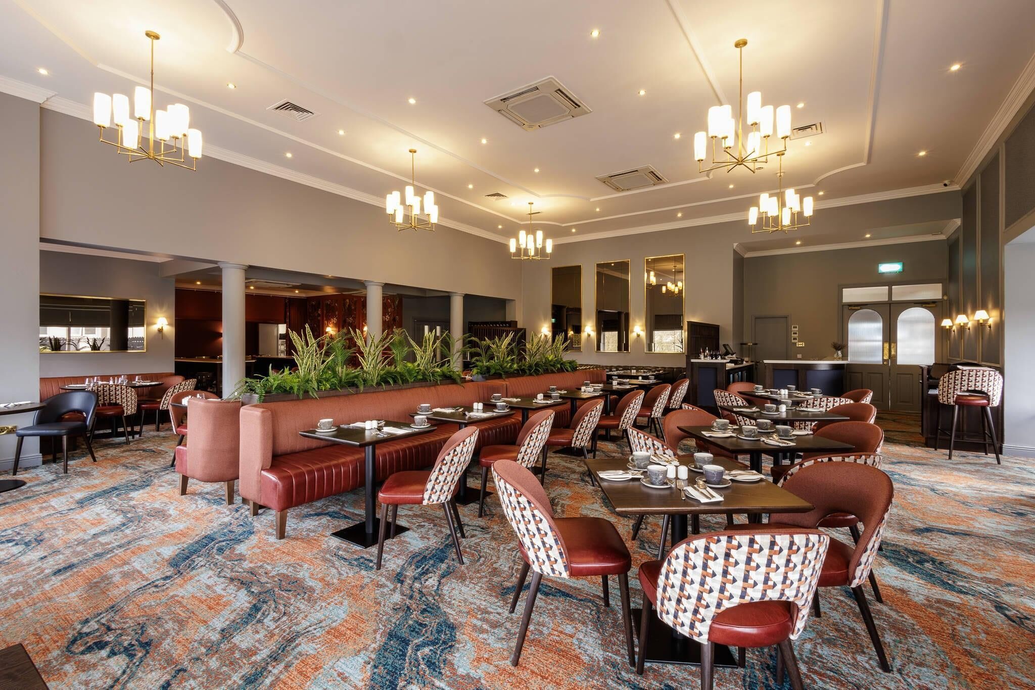 Breakfast, lunch and dinner served