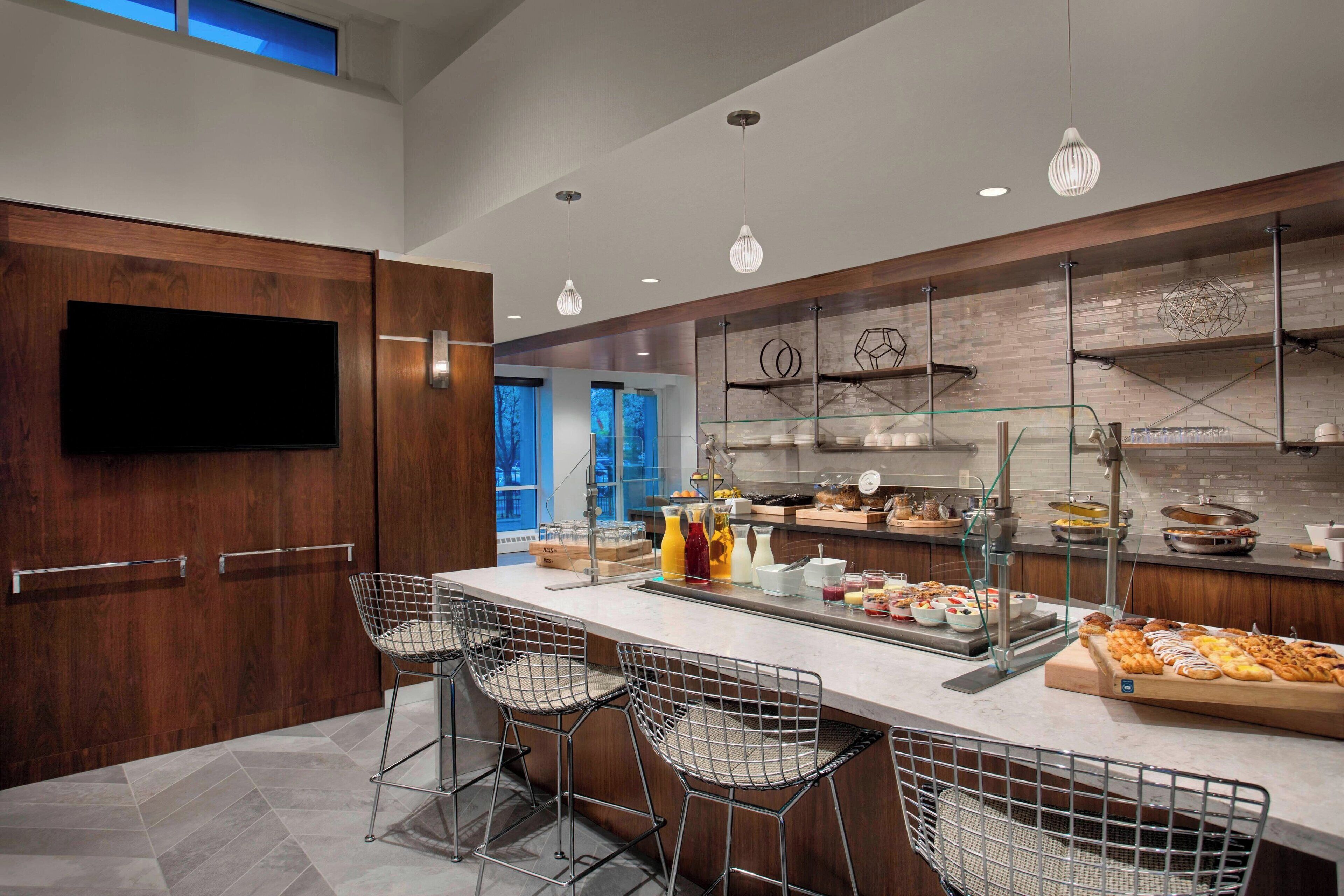 Daily buffet breakfast (USD 17 per person)