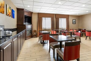 Petit déjeuner à emporter compris tous les jours
