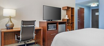 Garner Hotel Warren Northwest by IHG
