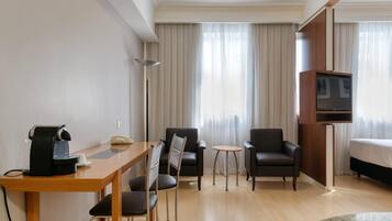 Minibar, in-room safe, desk, blackout drapes