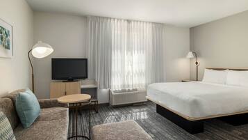 1 bedroom, premium bedding, desk, blackout curtains