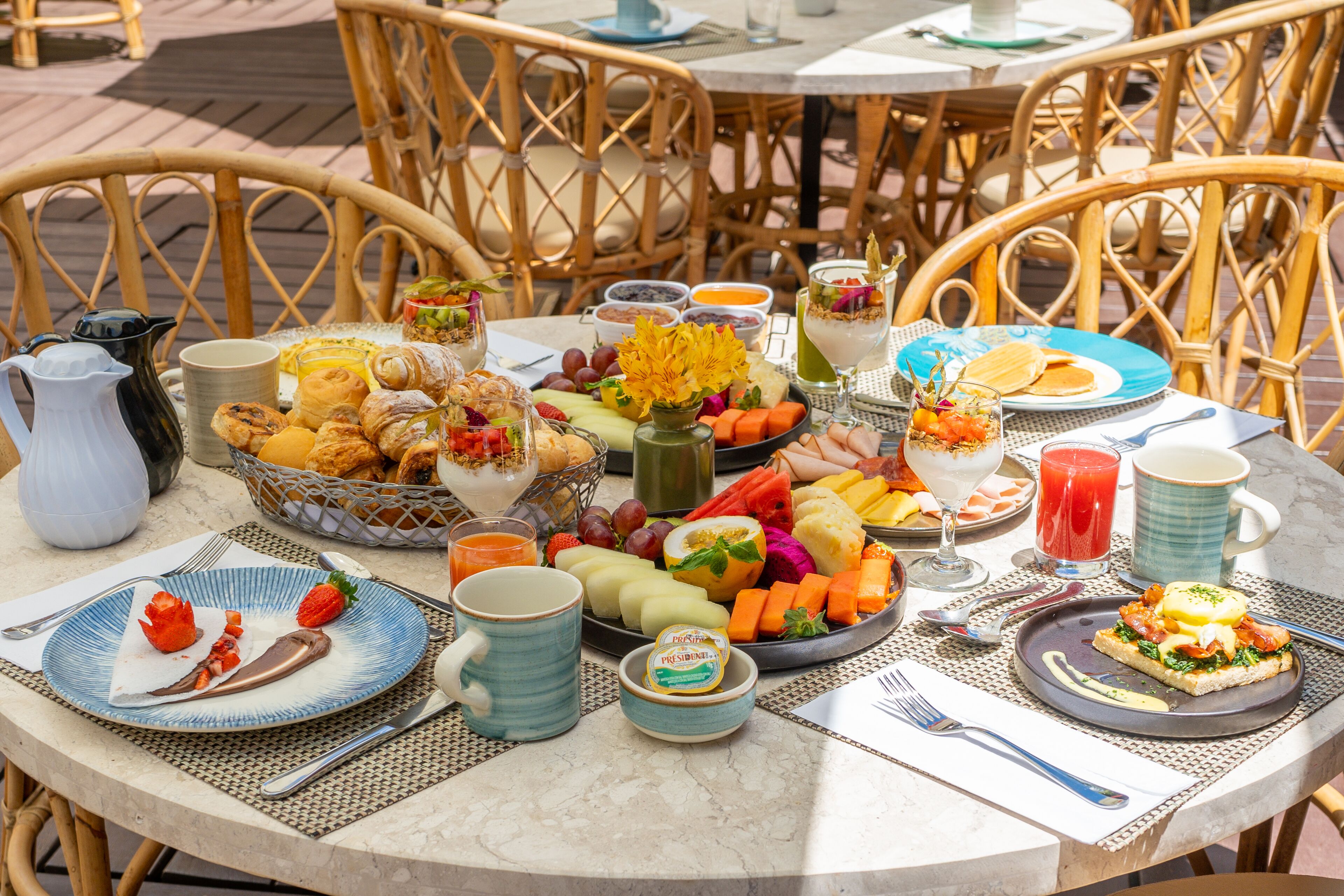 Desayuno buffet incluido todos los días 