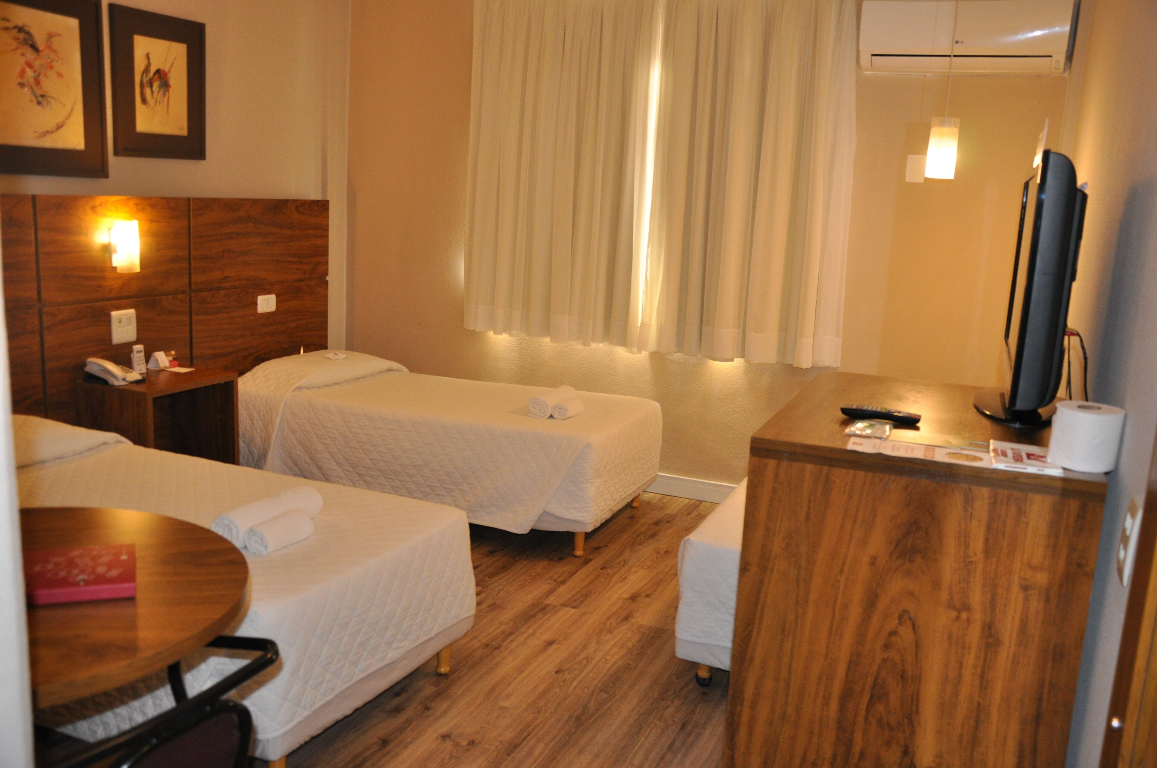 executive triple room | 1 bedroom, minibar, free wifi, bed sheets
