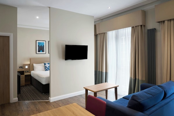 Studio, 1 King Bed