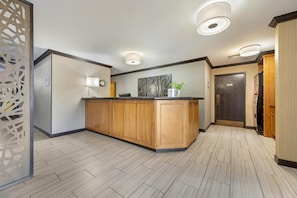 Reception - Best Western Black Hills Lodge (Spearfish)