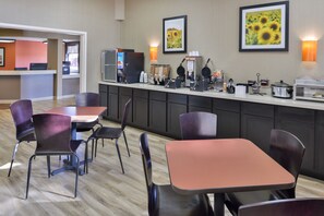 Free daily continental breakfast