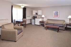 Standard Suite, 1 King Bed with Sofa bed, Non Smoking | Iron/ironing board, free cribs/infant beds, rollaway beds, free WiFi