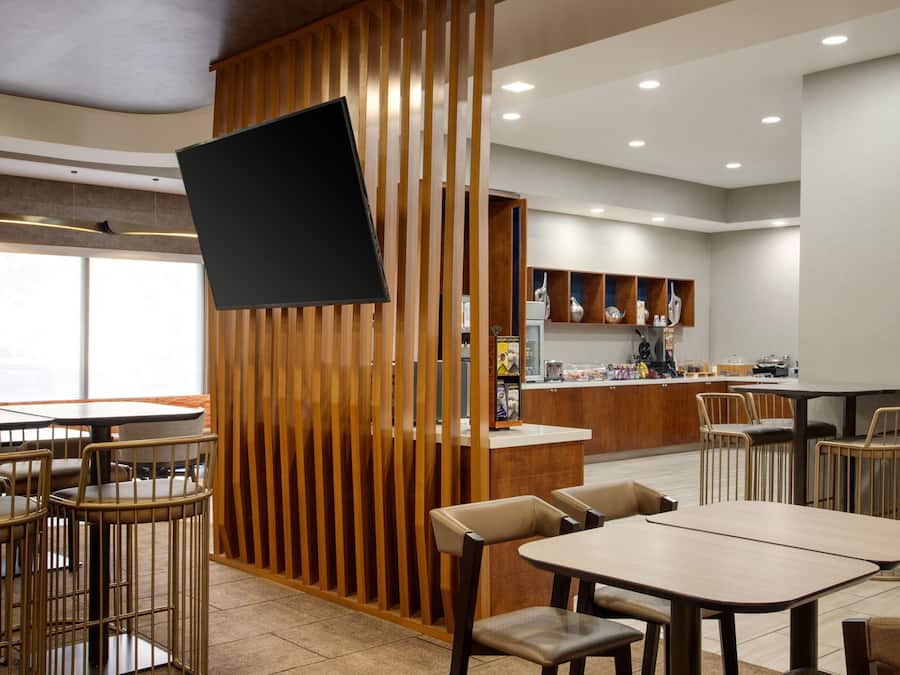 Free continental breakfast