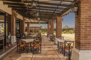 3 restaurants, breakfast, lunch, dinner served; Mexican cuisine