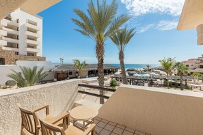 Deluxe-Zimmer, 1 Schlafzimmer | Terrasse/Patio