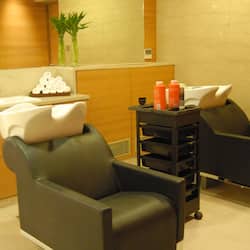 Hair salon