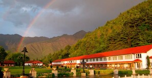 Mặt tiền nơi lưu trú