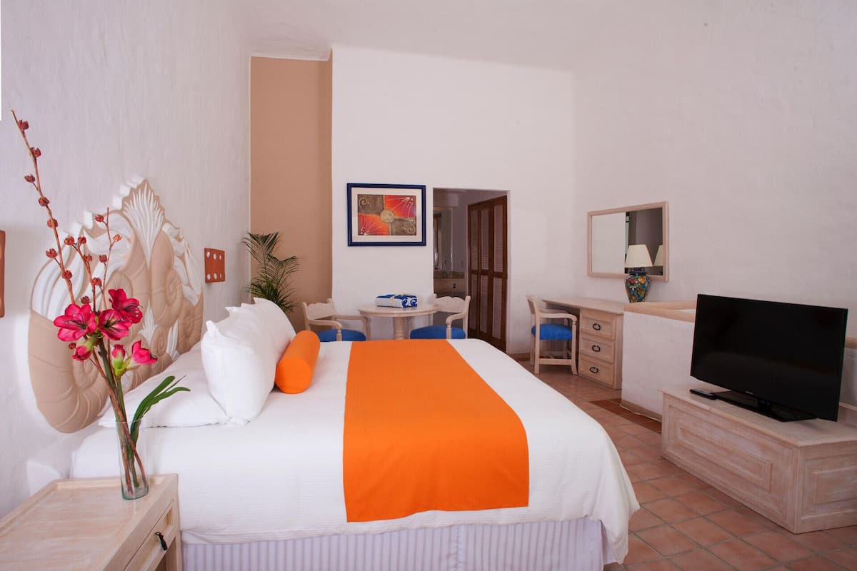 In-room safe, blackout curtains, iron/ironing board, free WiFi