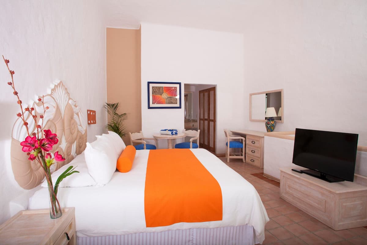 In-room safe, blackout curtains, iron/ironing board, free WiFi