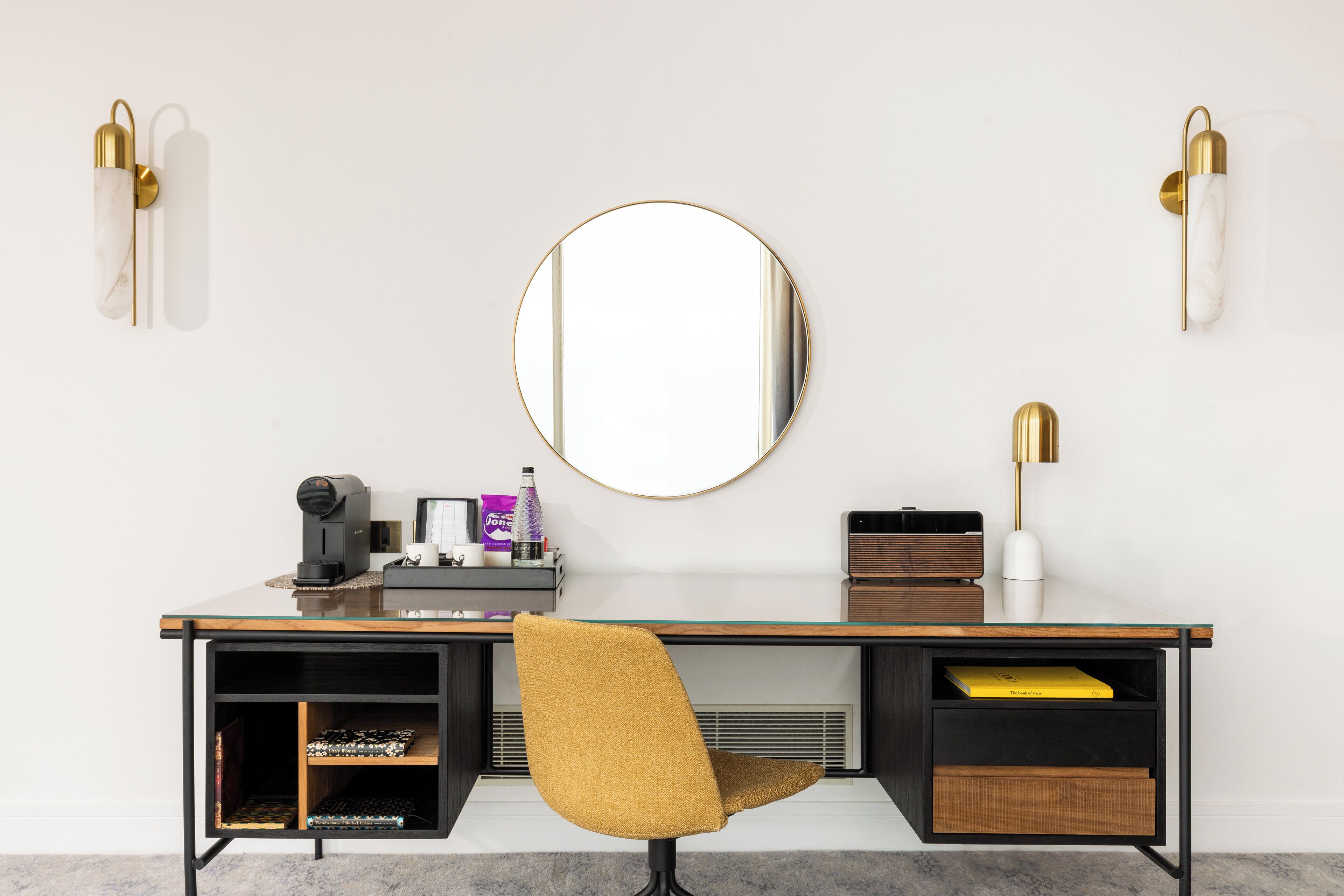 suite, 1 king bed, harbour view (super king, tiger bay) | 1 bedroom, hypo-allergenic bedding, in-room safe, desk