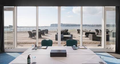 voco St David's Cardiff by IHG