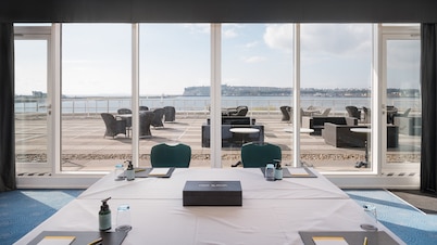 voco St David's Cardiff by IHG
