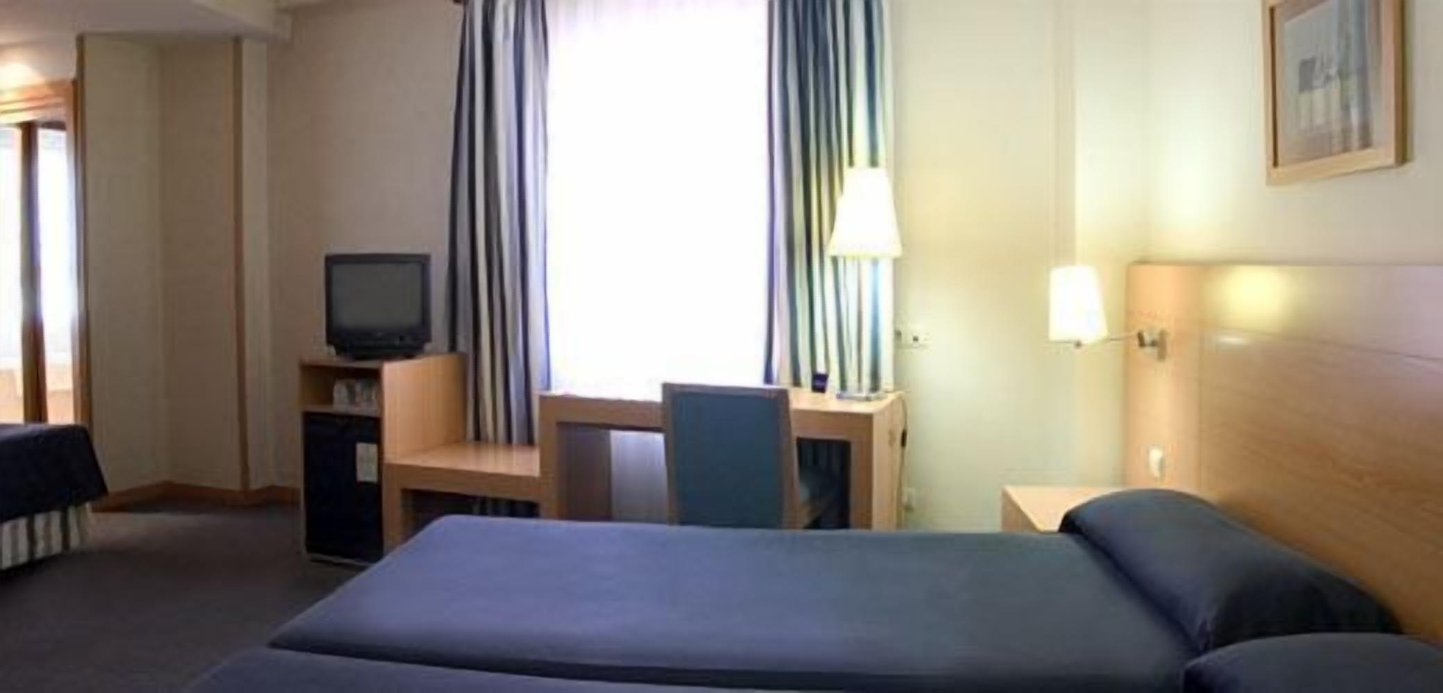 Photo - Infanta Mercedes