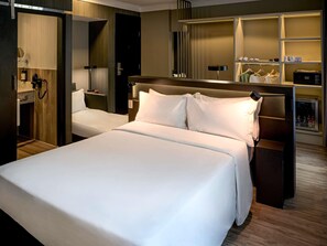 Superior-rum - 1 dubbelsäng med bäddsoffa | Minibar, värdeförvaringsskåp på rummet och arbetsyta för laptop