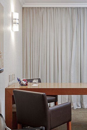 Superior Double Room | Minibar, in-room safe, laptop workspace, blackout curtains