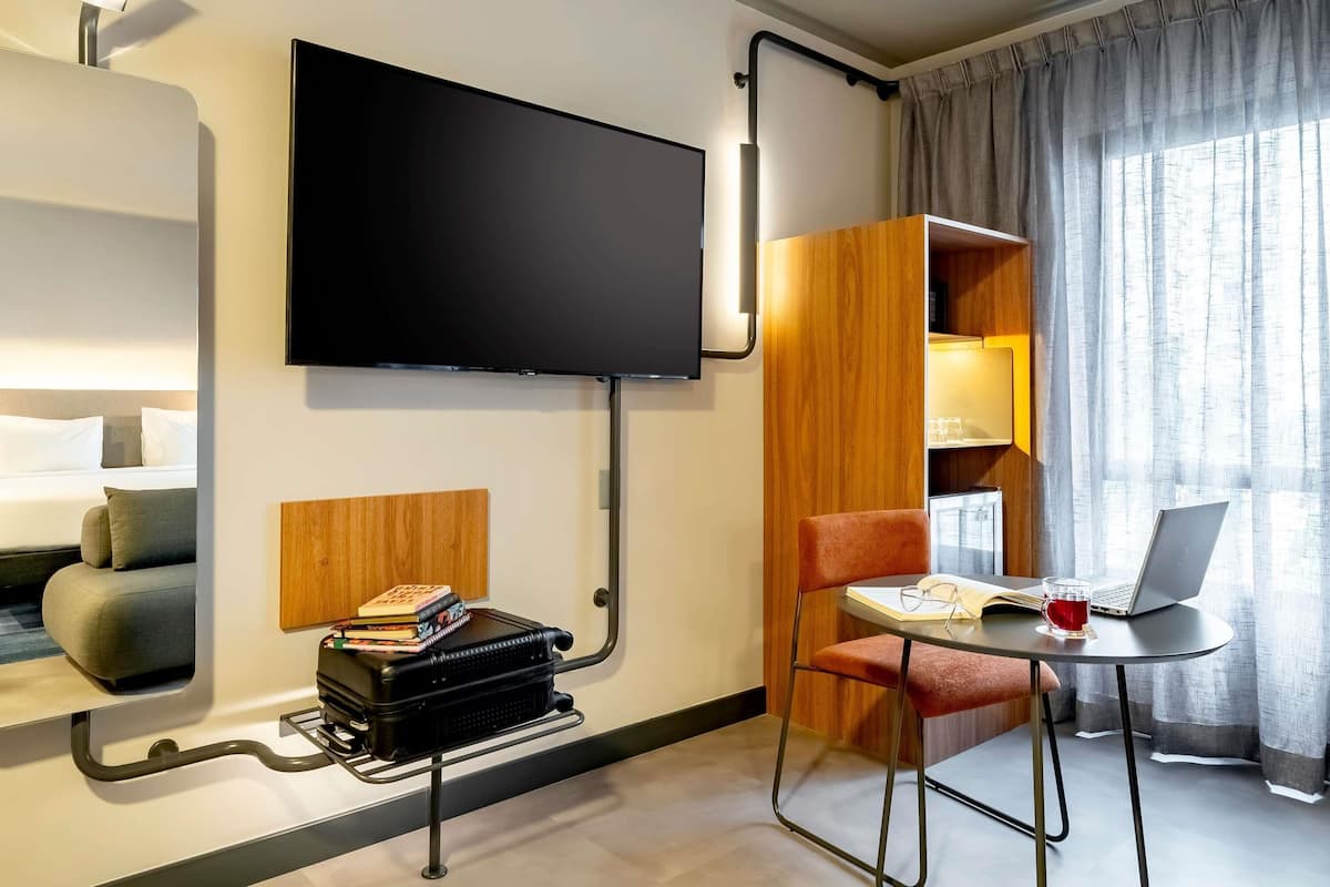 Minibar, coffres-forts dans les chambres