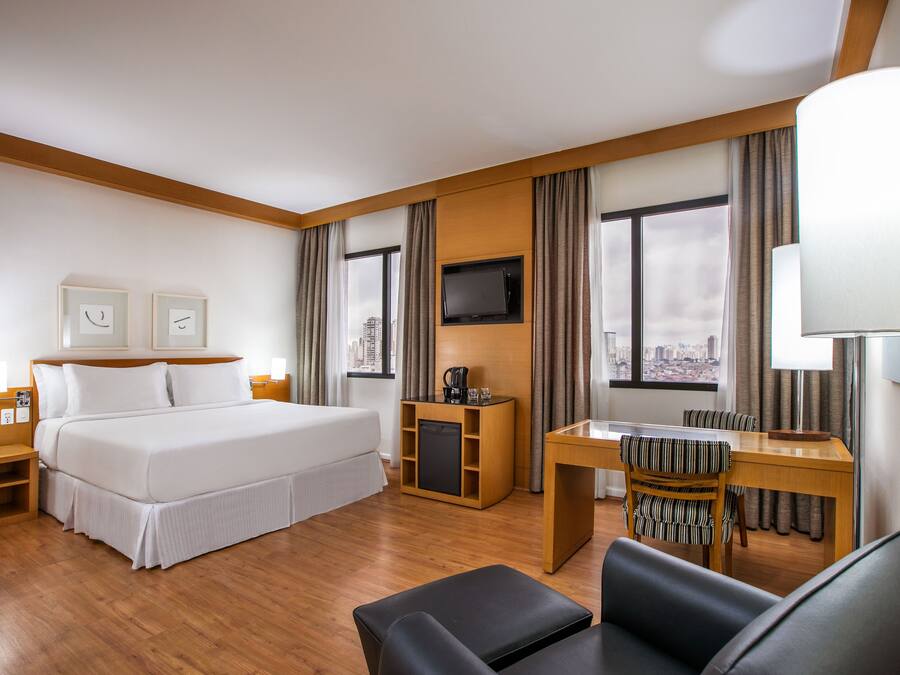 Premium Room, 1 Queen Bed