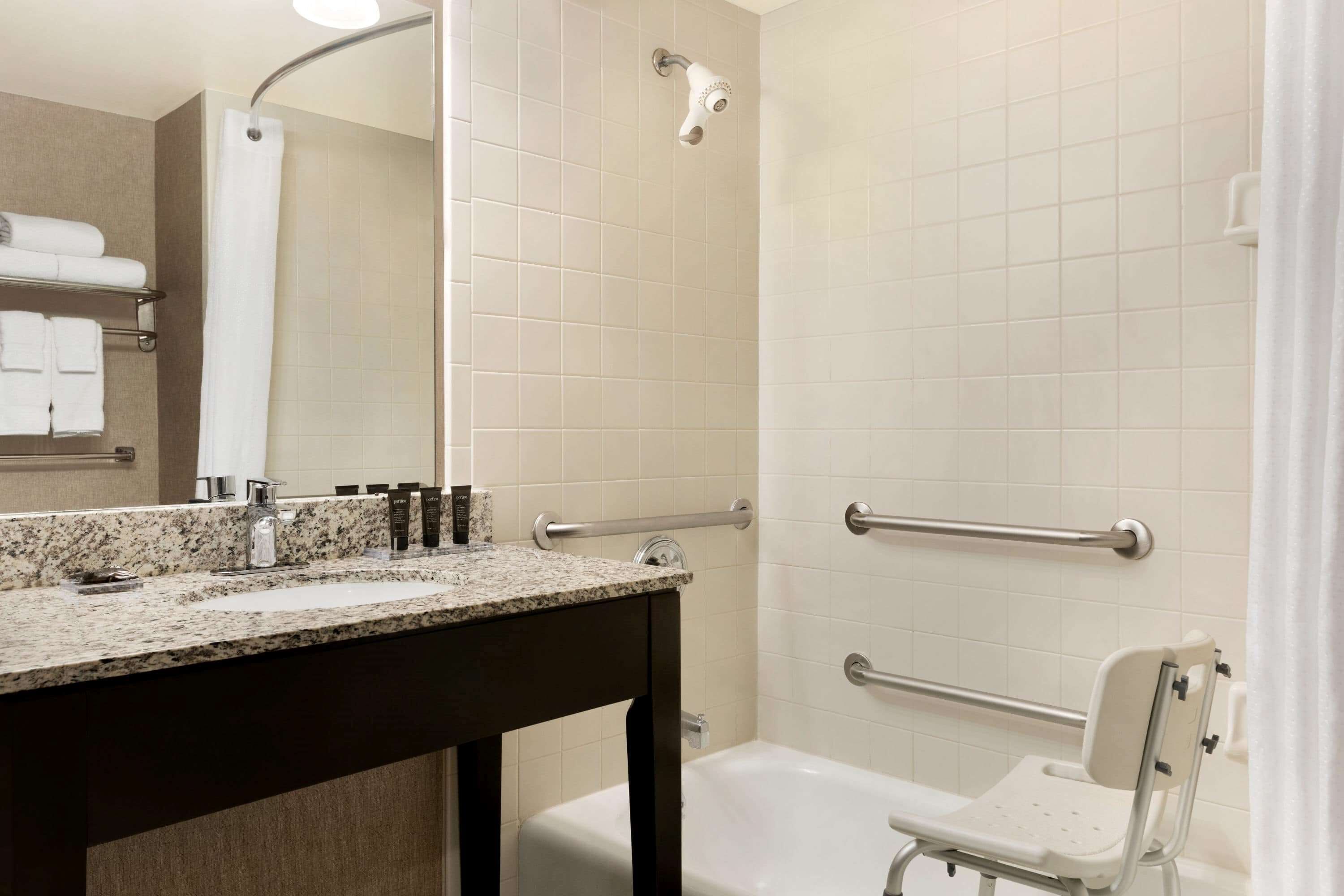 combined shower/bathtub, free toiletries, hair dryer, towels