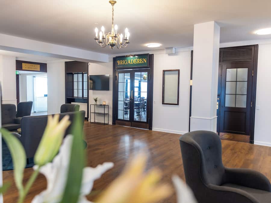 Sala de estar en el lobby