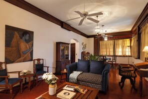 Sea Facing Deluxe Suite | Living area | 32-inch LED TV with satellite channels, TV