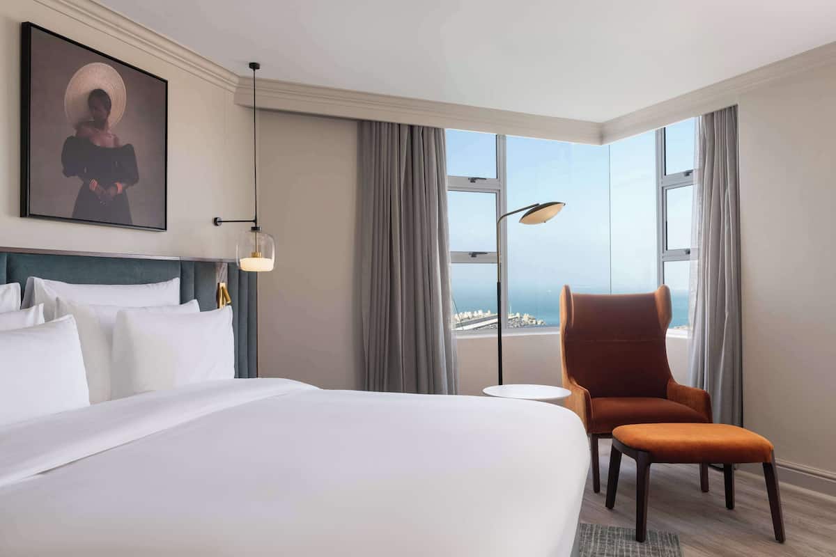 Premium Room, Balcony, Marina View (Collection) | Minibar, in-room safe, desk, laptop workspace